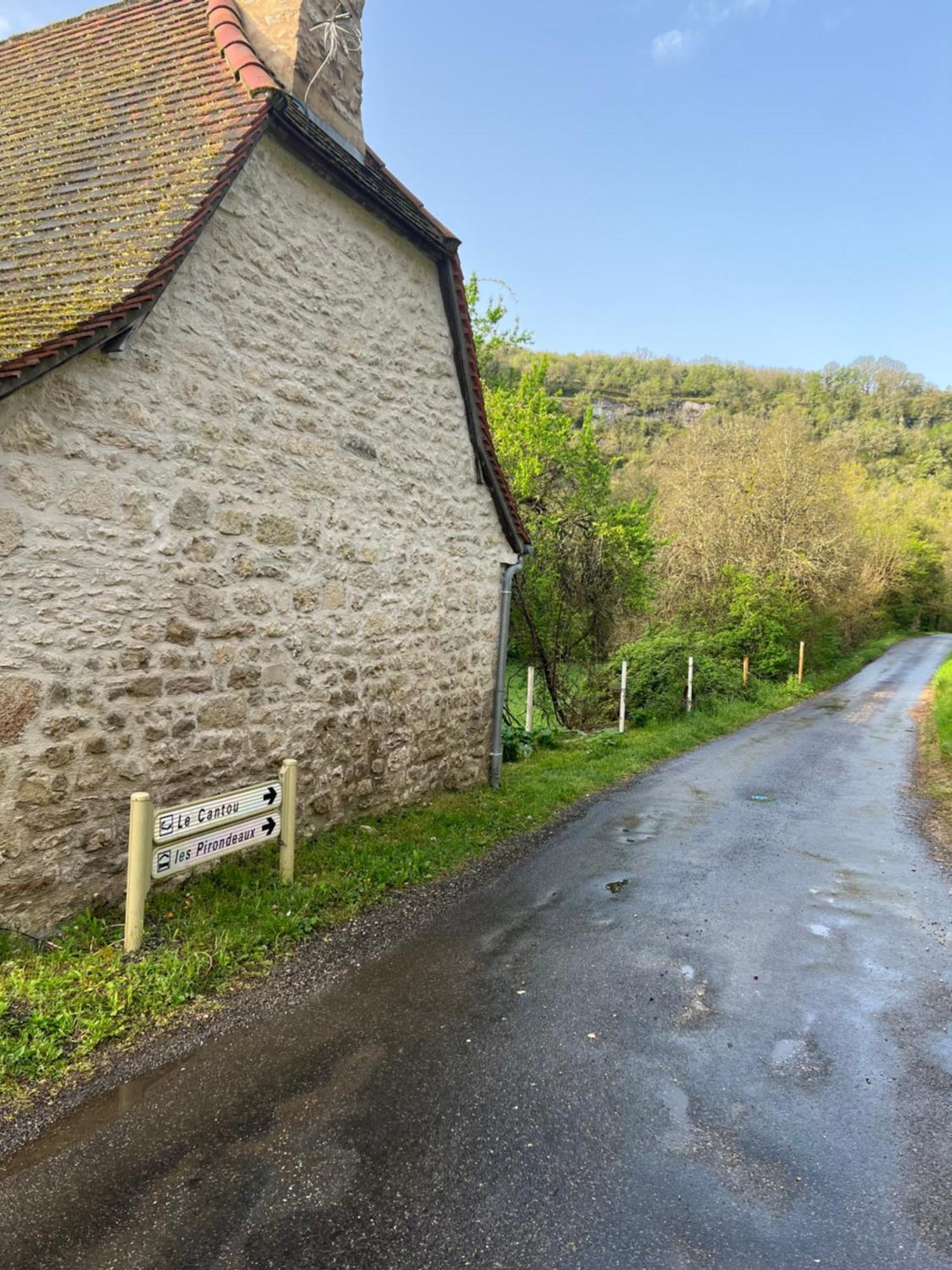 Hotel Les Pirondeaux Rocamadour Exterior foto